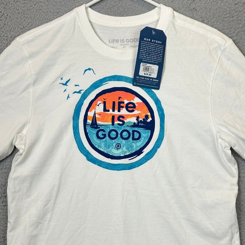 NEW Life is Good T-Shirt Mens Small Crusher Tee White Graphic Sailboat Sunset
